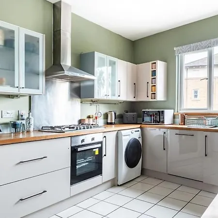 Harbourside Haven - Stylish Retreat In Hotwell - Free Parking Apartment
