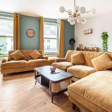 Harbourside Haven - Stylish Retreat In Hotwell - Free Parking Apartment
