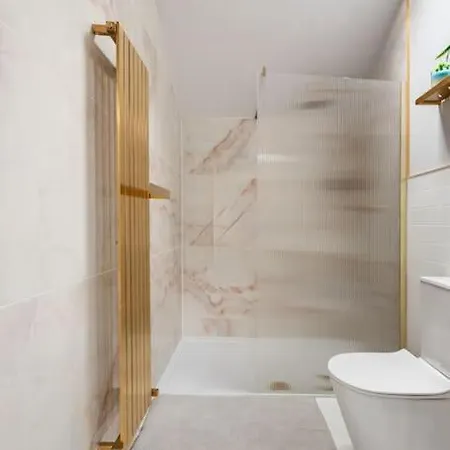 Harbourside Haven - Stylish Retreat In Hotwell - Free Parking Bristol