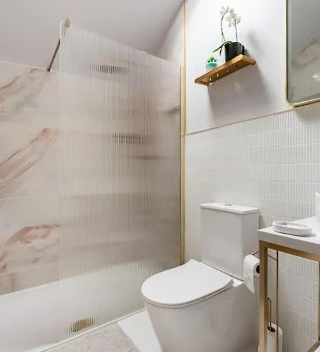 Harbourside Haven - Stylish Retreat In Hotwell - Free Parking *