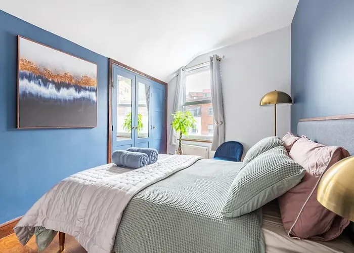 Harbourside Haven - Stylish Retreat In Hotwell - Free Parking Апартаменти Бристоль